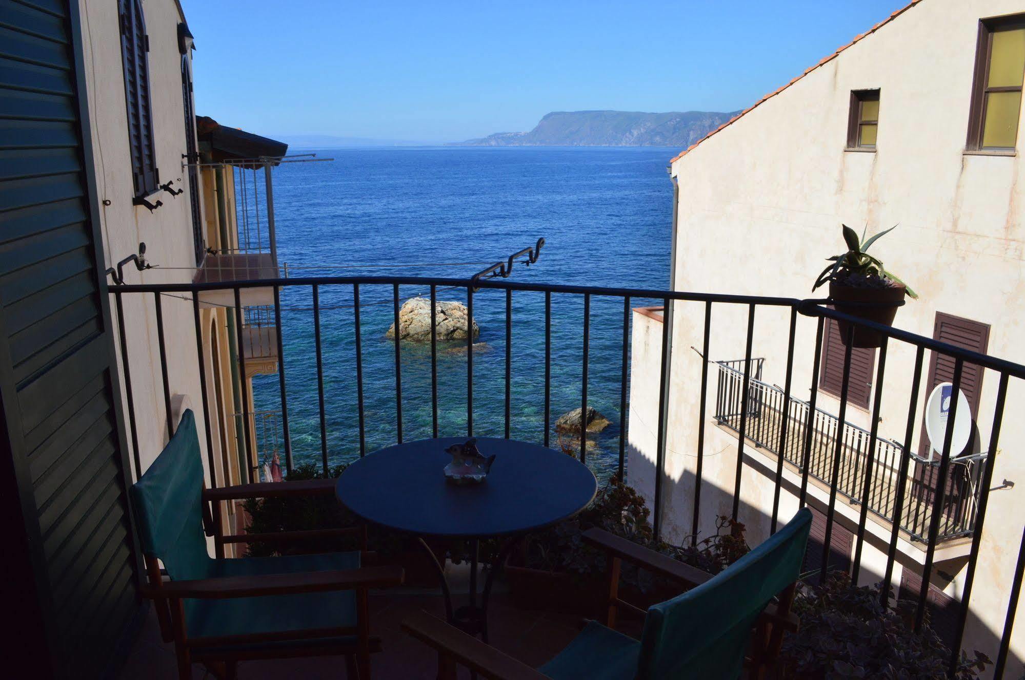 Le Piccole Grotte Acomodação com café da manhã Scilla Exterior foto